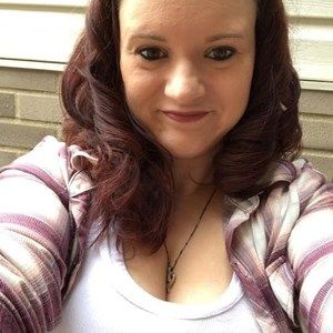 Meet your Posher, Liz